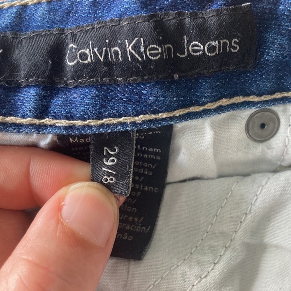 Calvin Klein Jeans boyfriend cut shorts - Picture 6 of 8